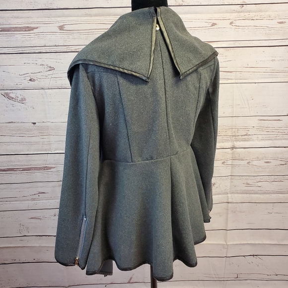 fall coat (can also be used for spring) - Picture 5 of 10